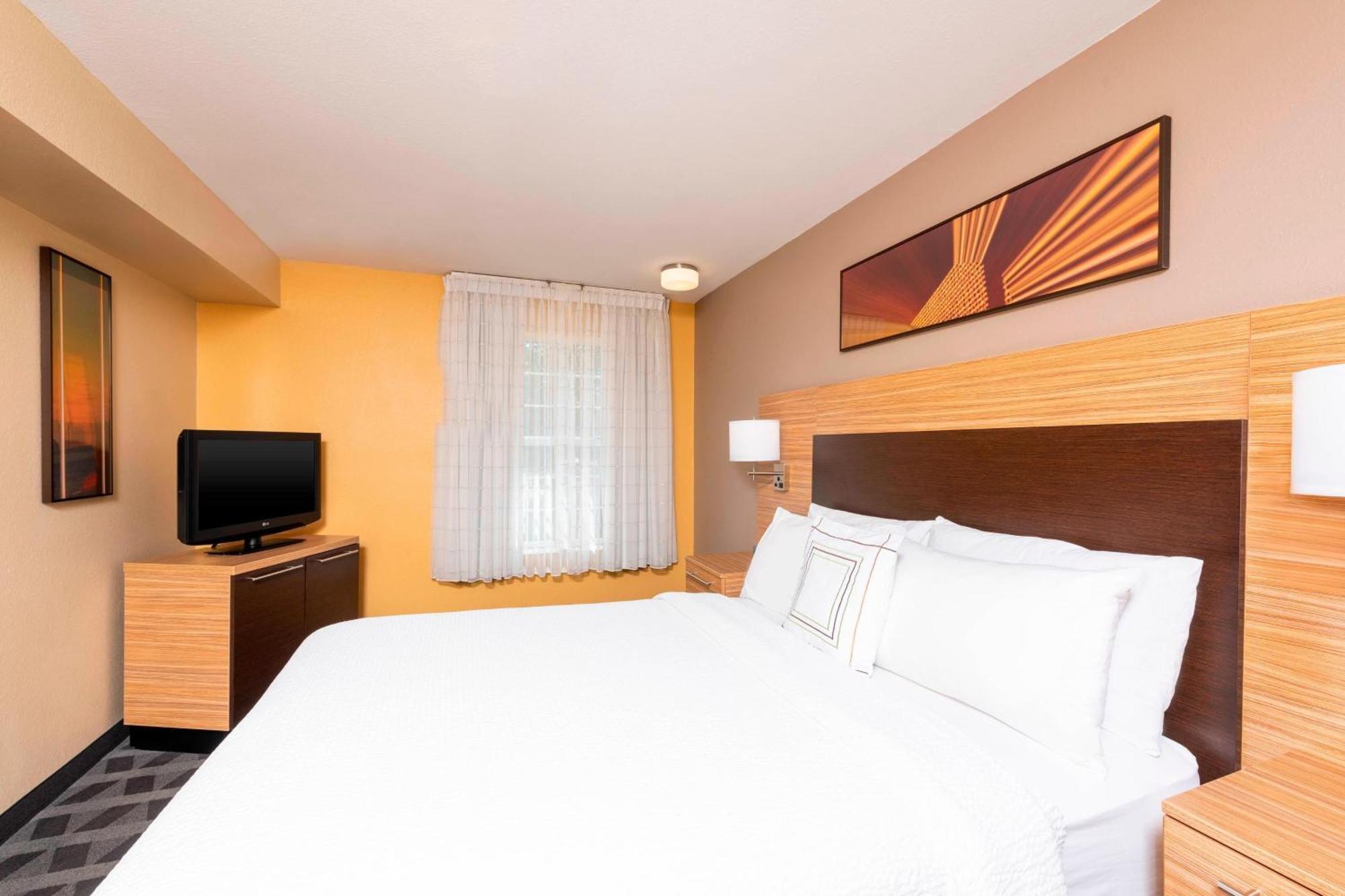 Towneplace Suites By Marriott Ист-Лансинг Экстерьер фото