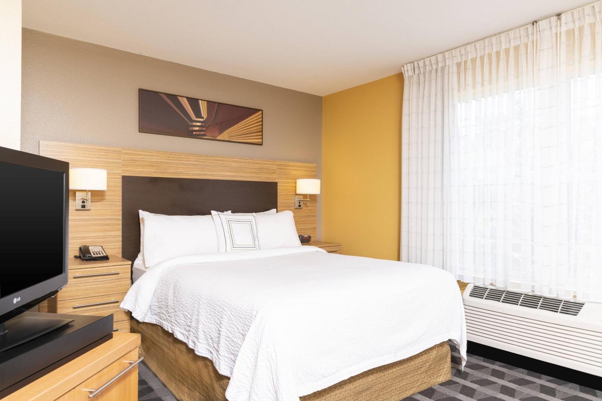 Towneplace Suites By Marriott Ист-Лансинг Экстерьер фото