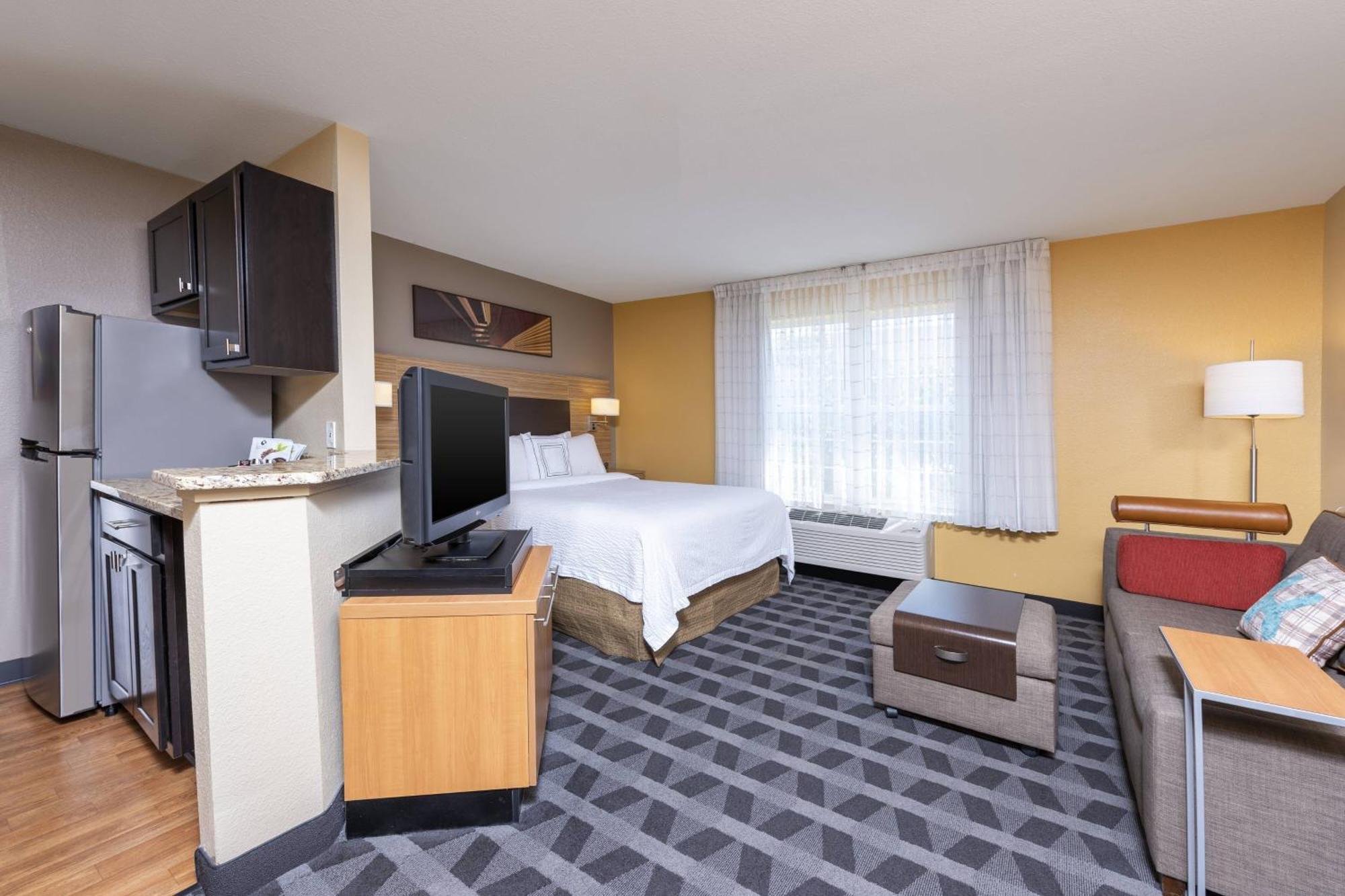 Towneplace Suites By Marriott Ист-Лансинг Экстерьер фото